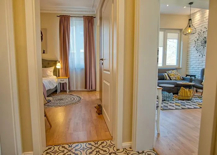 Audrey By Sofiaspot - Central, Metro To Airport Appartement *