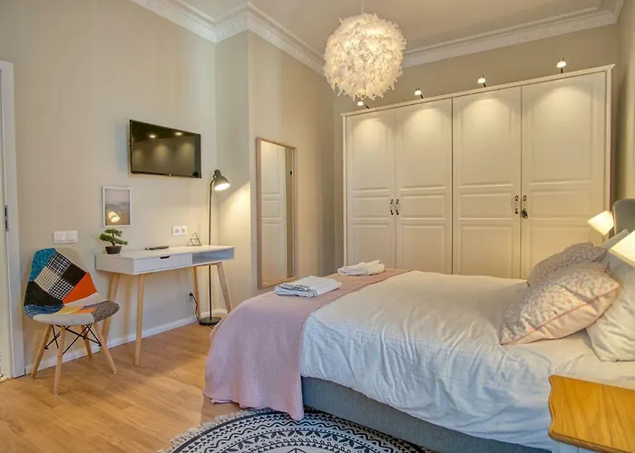 Audrey By Sofiaspot - Central, Metro To Airport Sofya