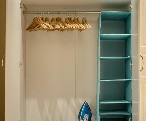 Audrey By Sofiaspot - Central, Metro To Airport * Sofya